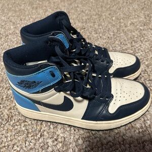 Women’s Size 8 Jordan 1 Retro High Obsidian.